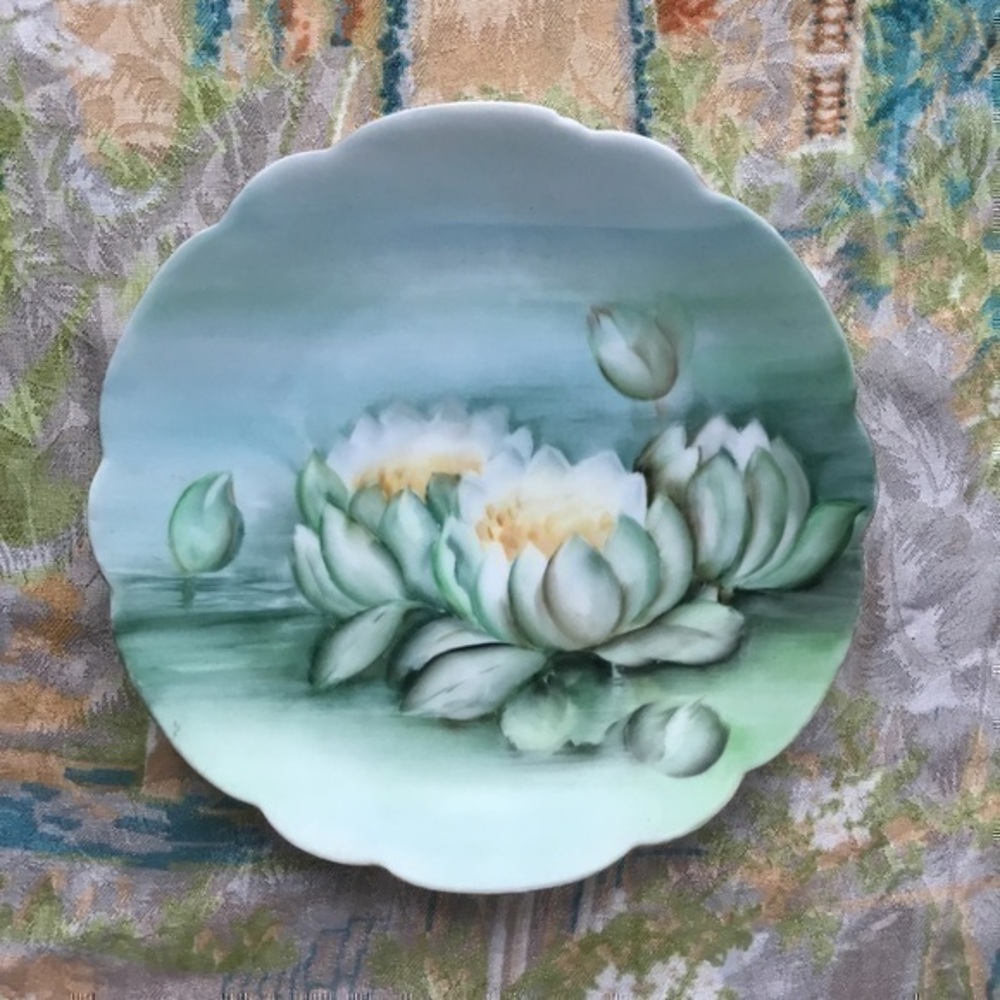 Vintage ROSSINGER Water Lily Plate